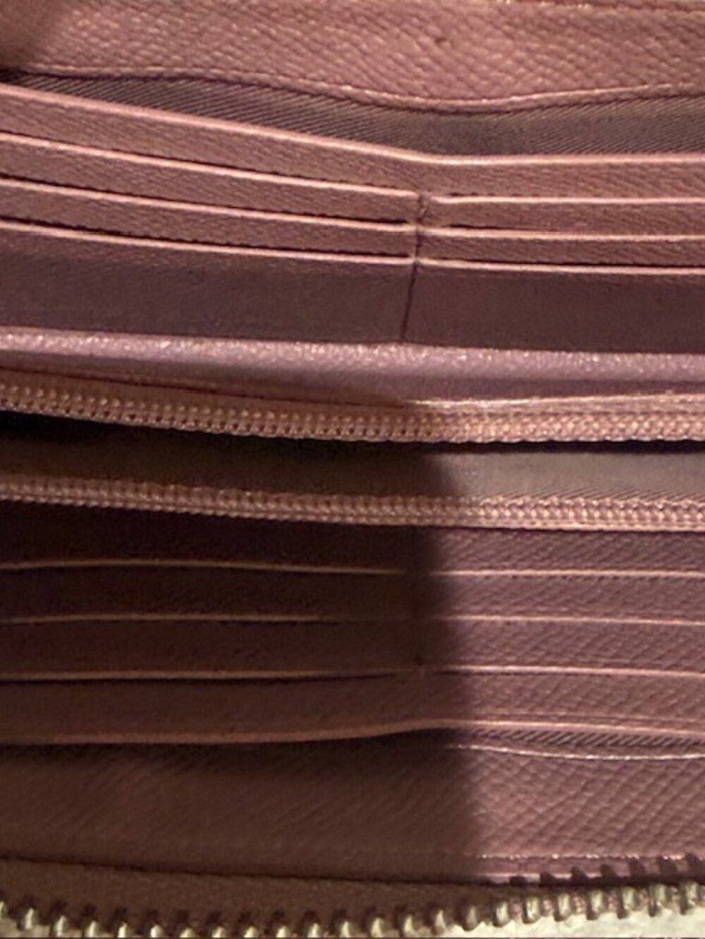 Coach Accordion Zip Around Wallet Dusty Pink Leather Silver Logo Long Wallet - Picture 4 of 4
